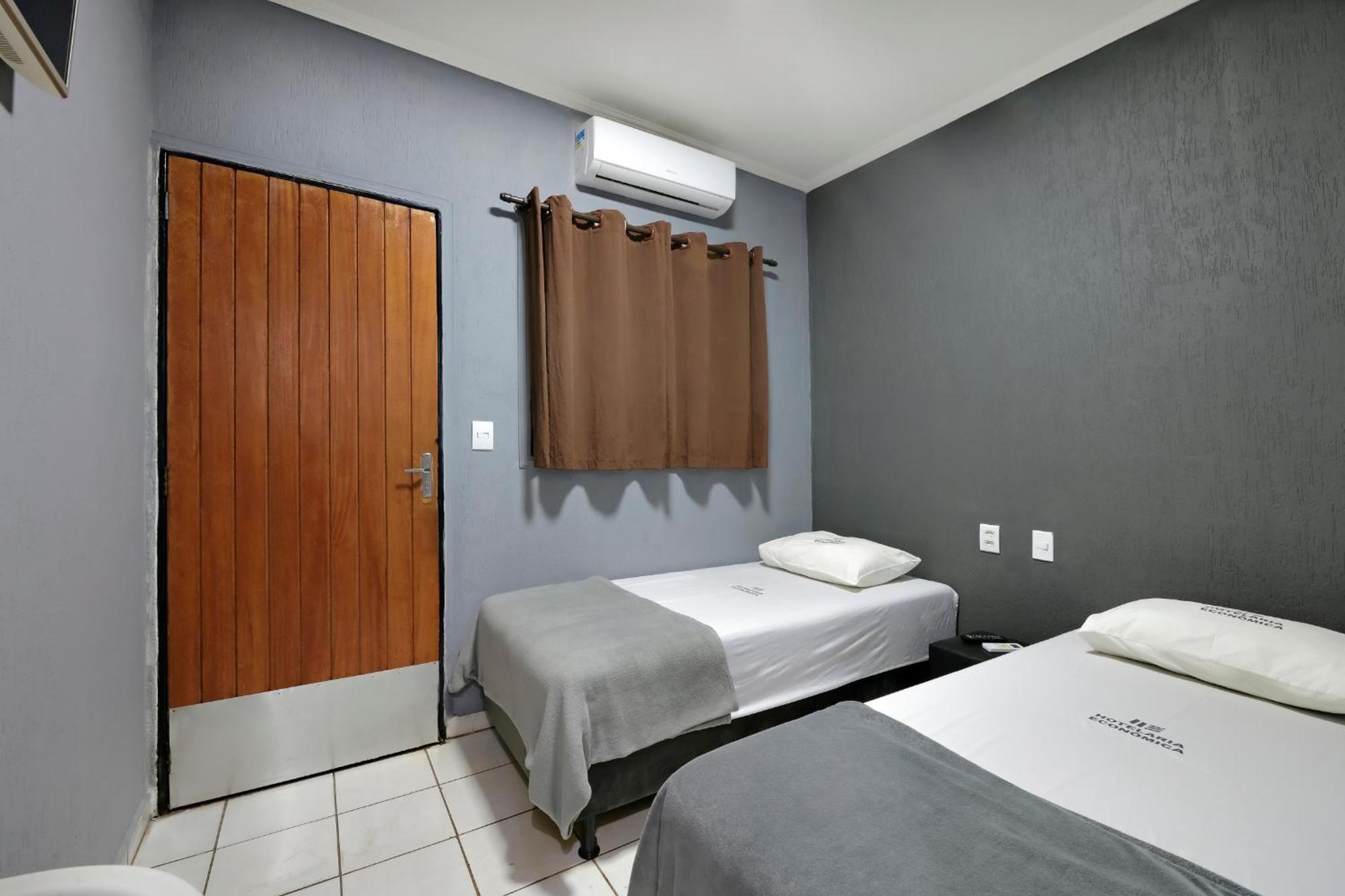 Hotel & Hostel Ribeirao Ribeirão Preto Buitenkant foto