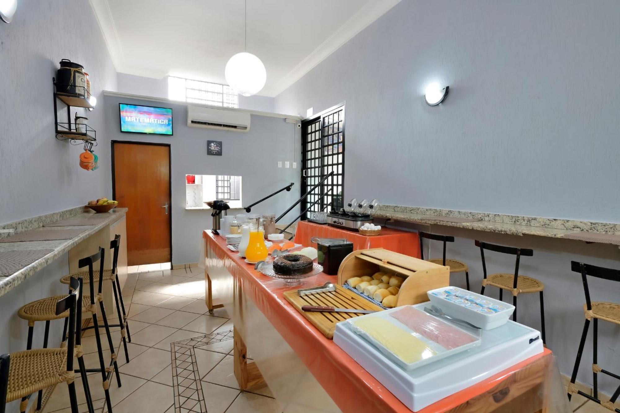 Hotel & Hostel Ribeirao Ribeirão Preto Buitenkant foto