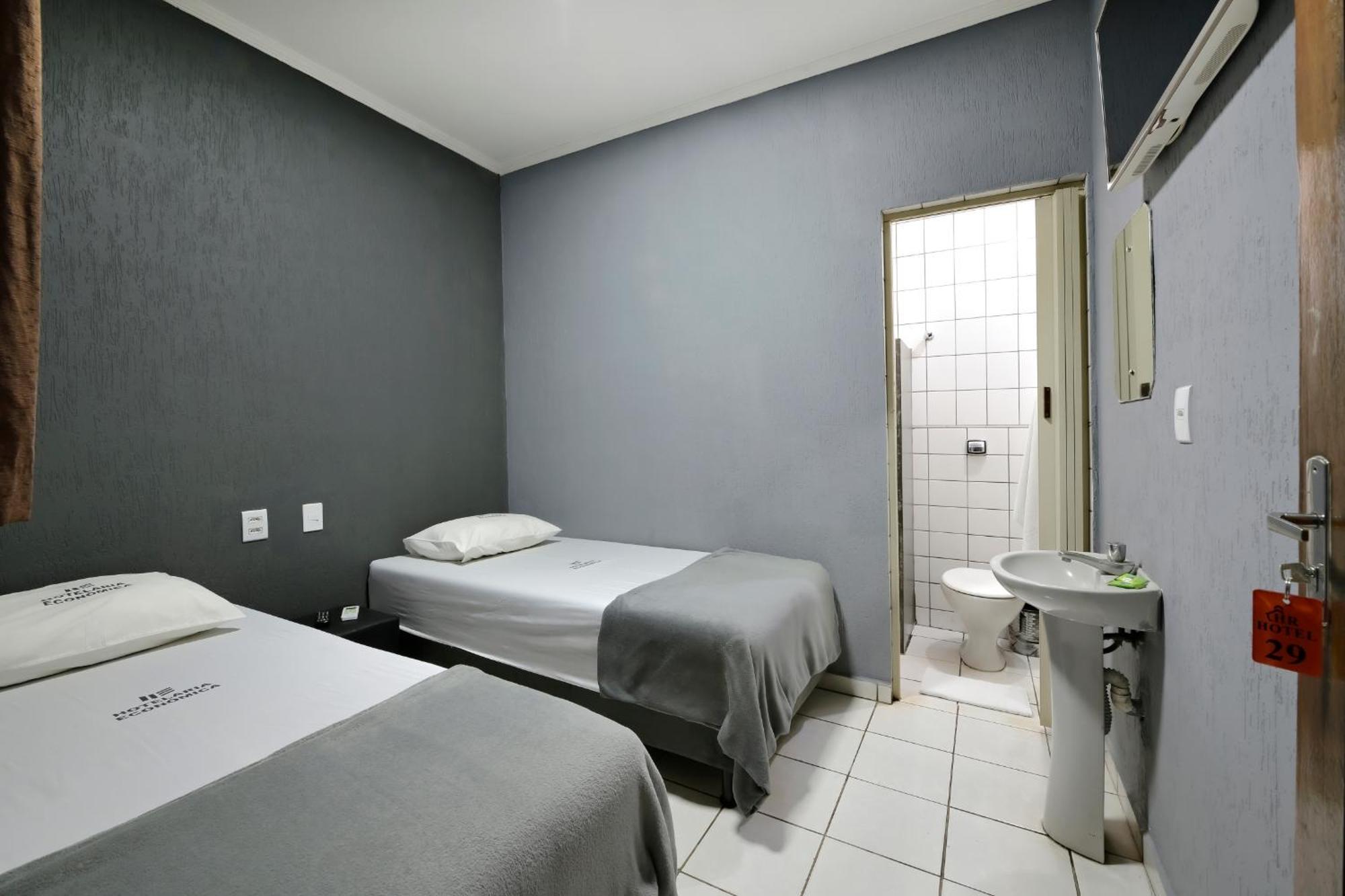 Hotel & Hostel Ribeirao Ribeirão Preto Buitenkant foto