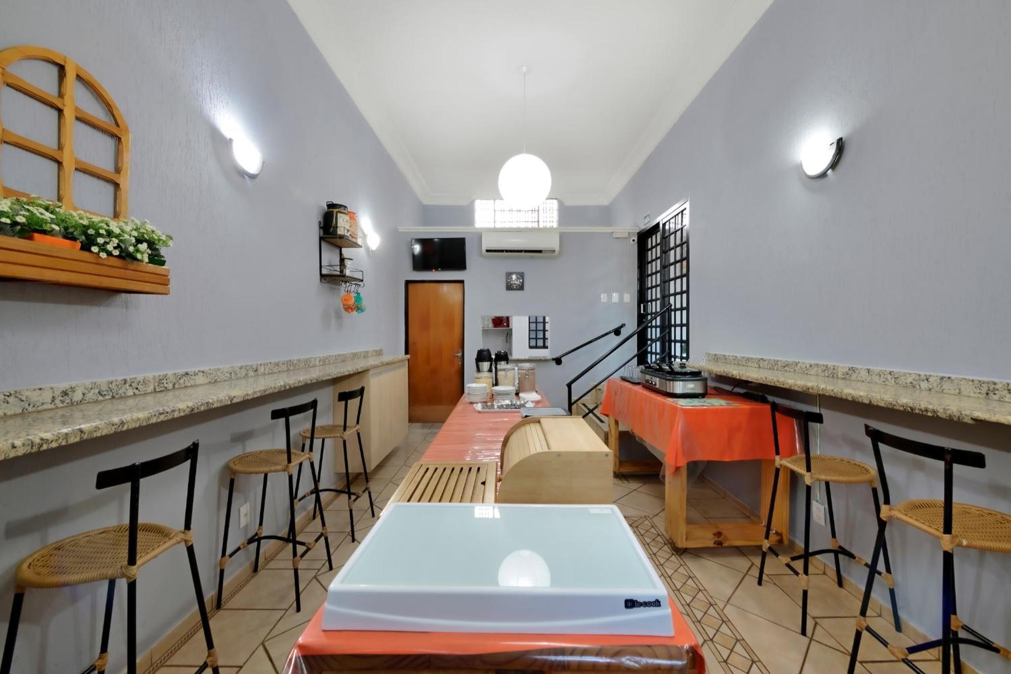 Hotel & Hostel Ribeirao Ribeirão Preto Buitenkant foto